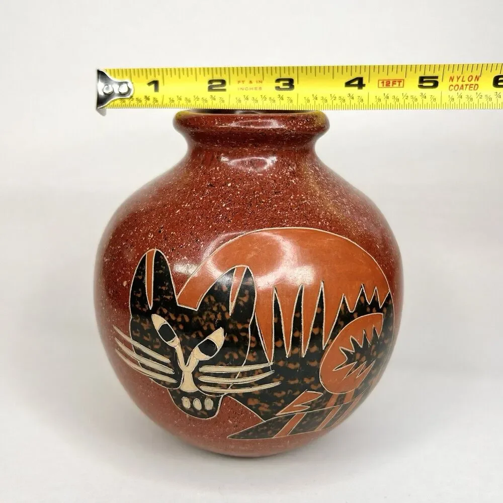 *Signed* Handmade Juan Paulino Martinez Pottery Vase Painted Cat In Nicaragua